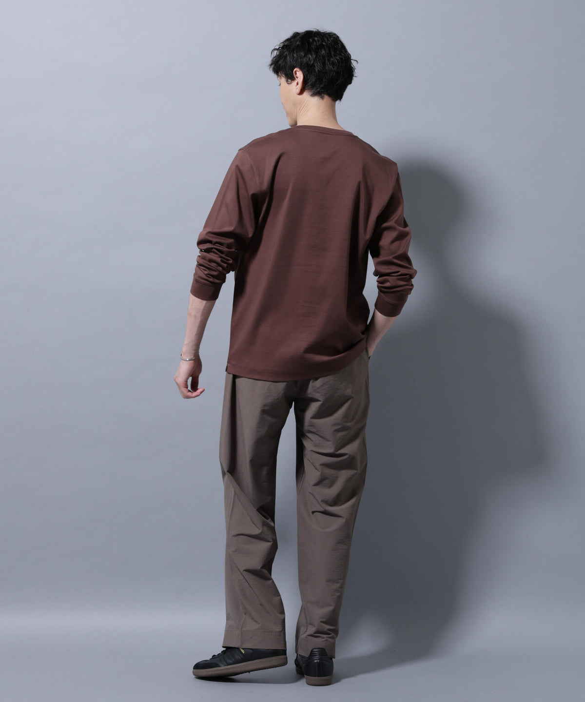 アンチスメルVネックTシャツ 長袖