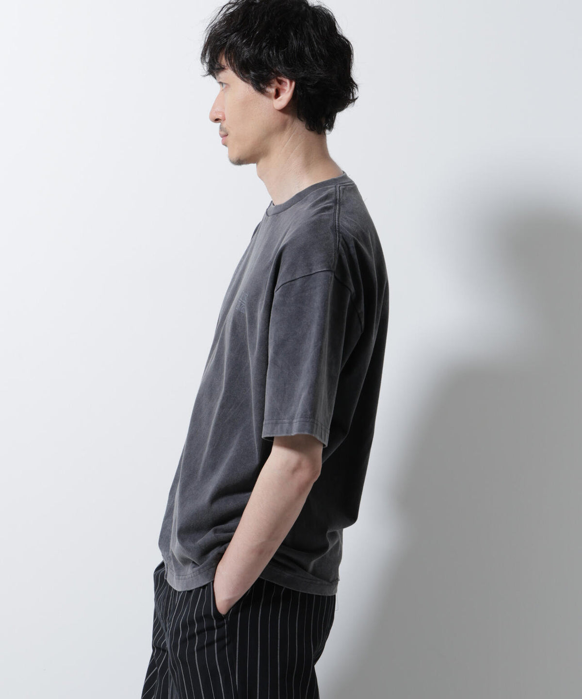 「A-C-Z」2トーンピグメントTシャツ 半袖