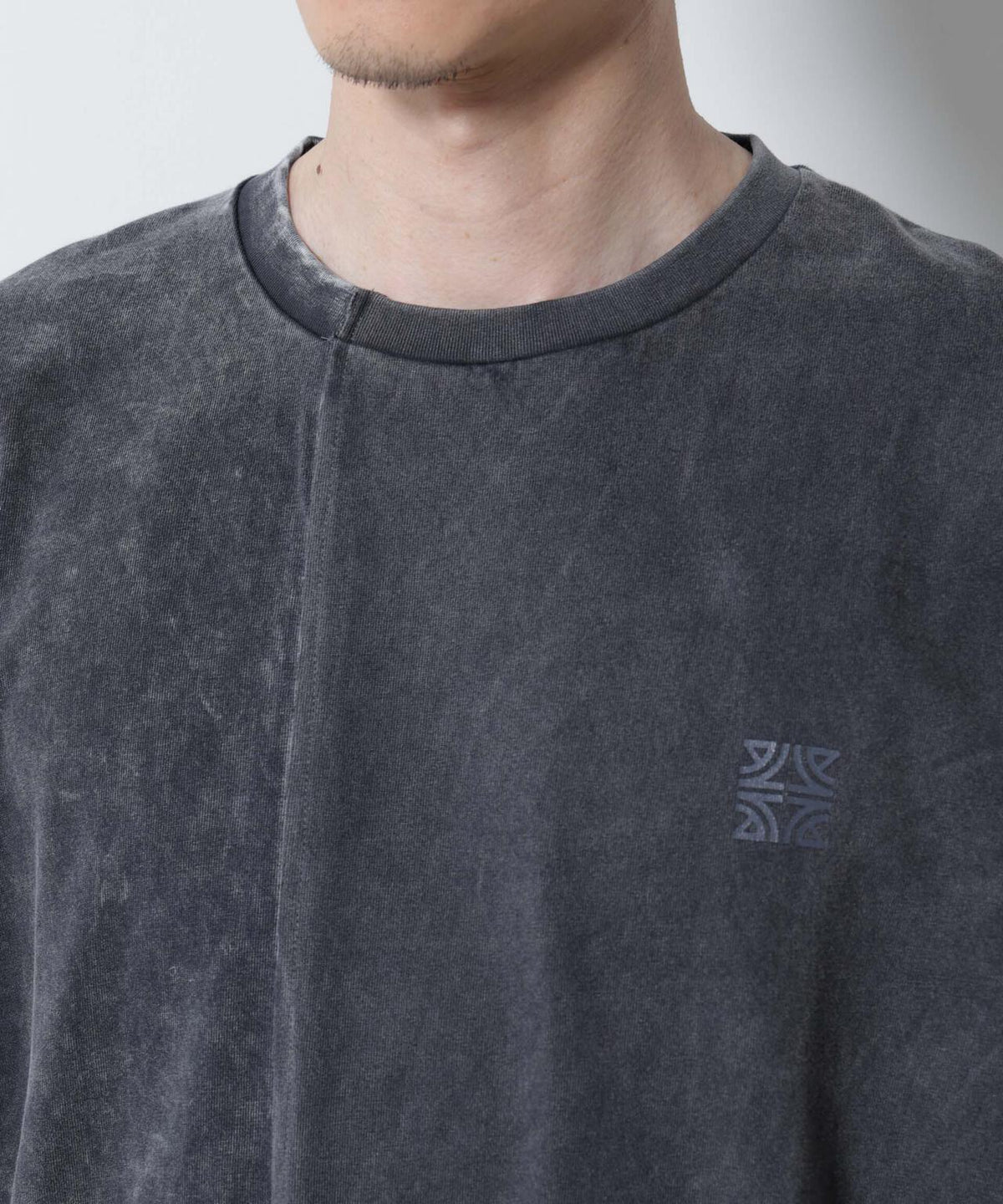 「A-C-Z」2トーンピグメントTシャツ 半袖
