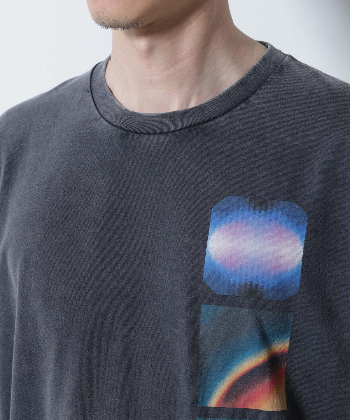 「A-C-Z」ピグメントグラフィックTシャツ 半袖