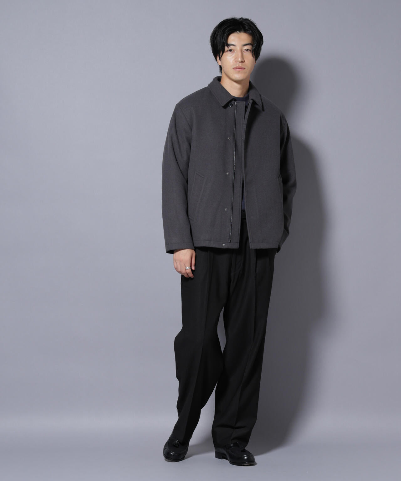 2タックテーパードスラックス