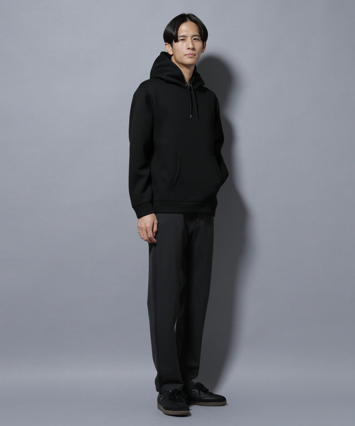 5P テーパードパンツ