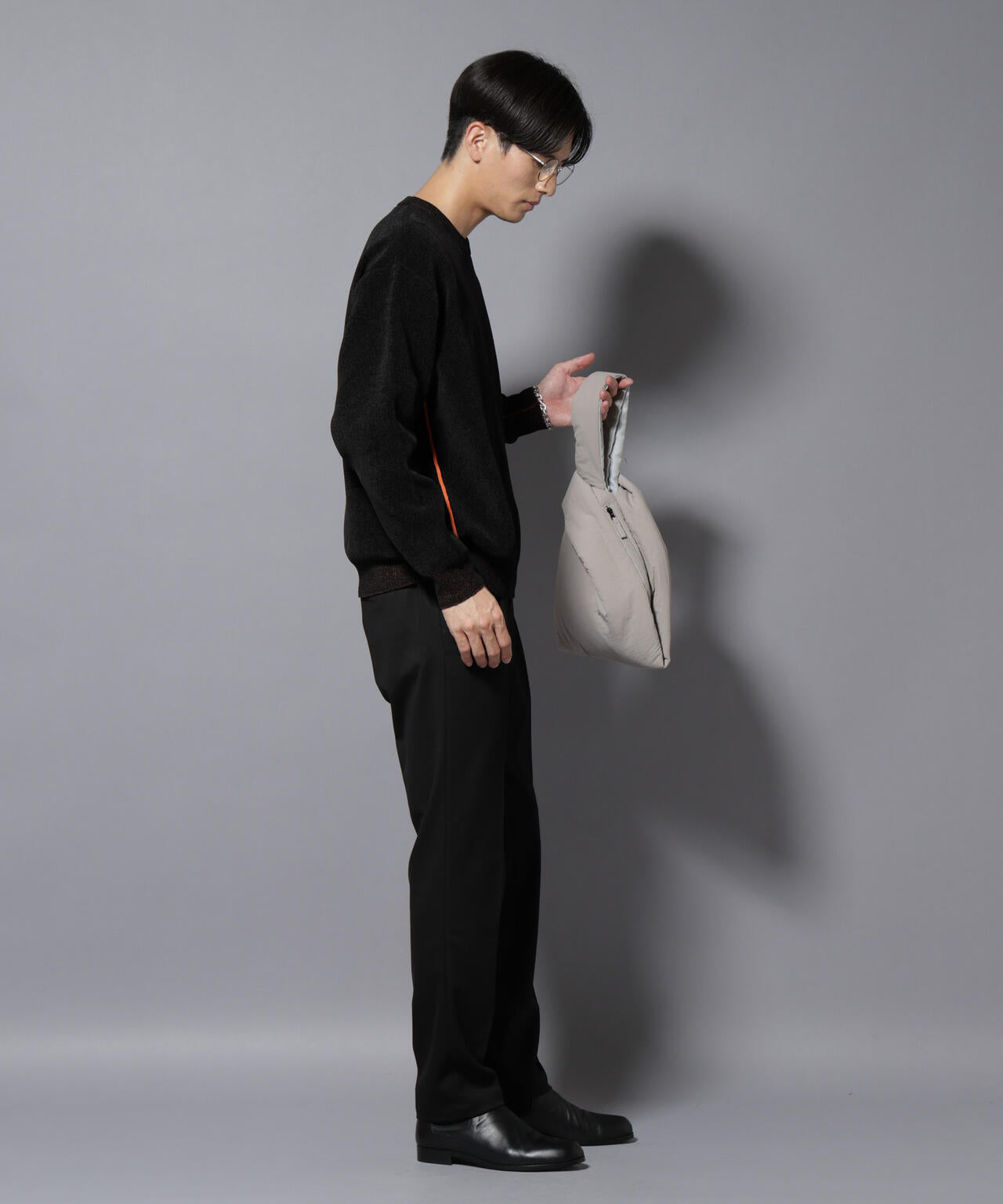 微起毛1タックテーパードパンツ