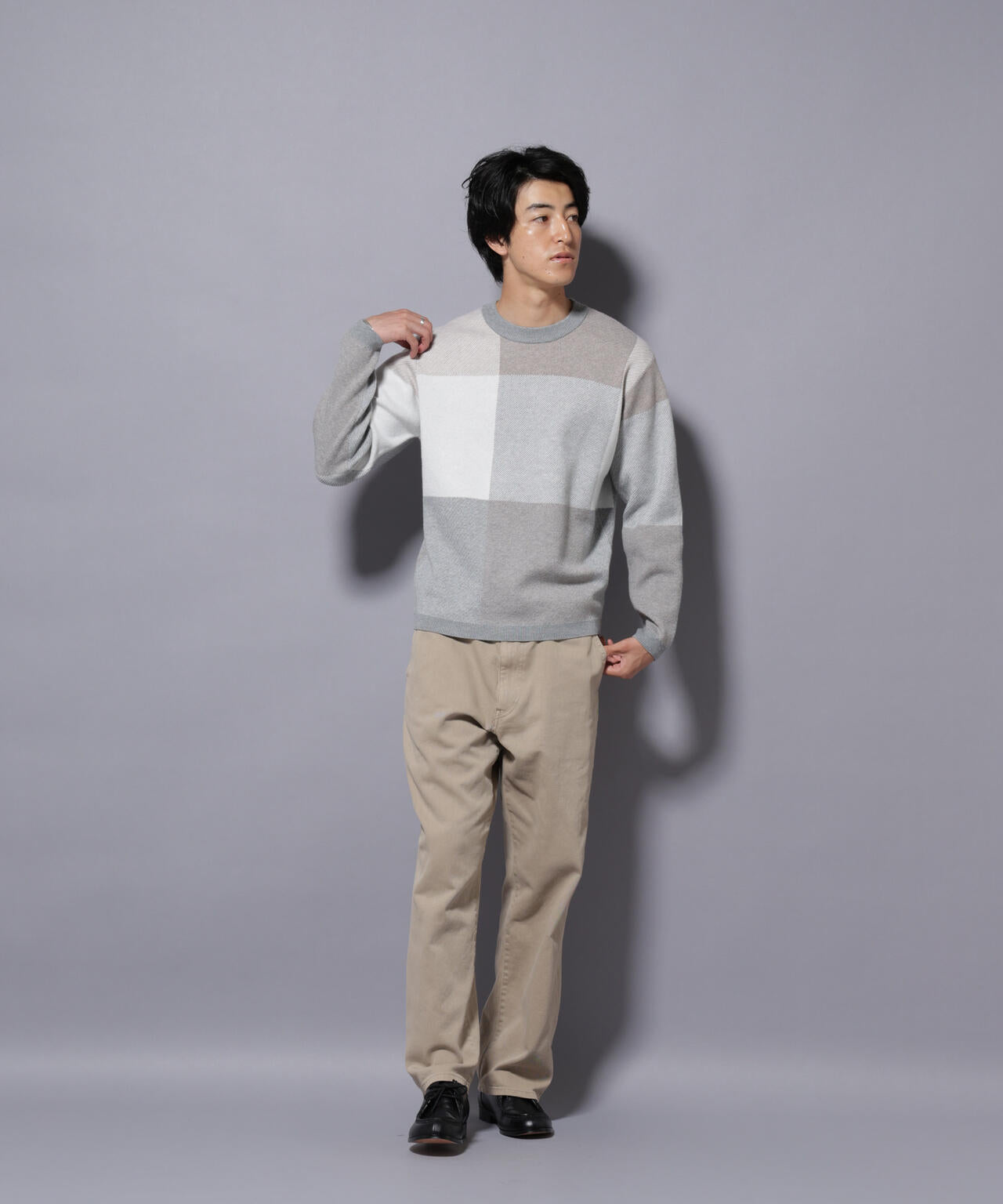 イージーバギーパンツ