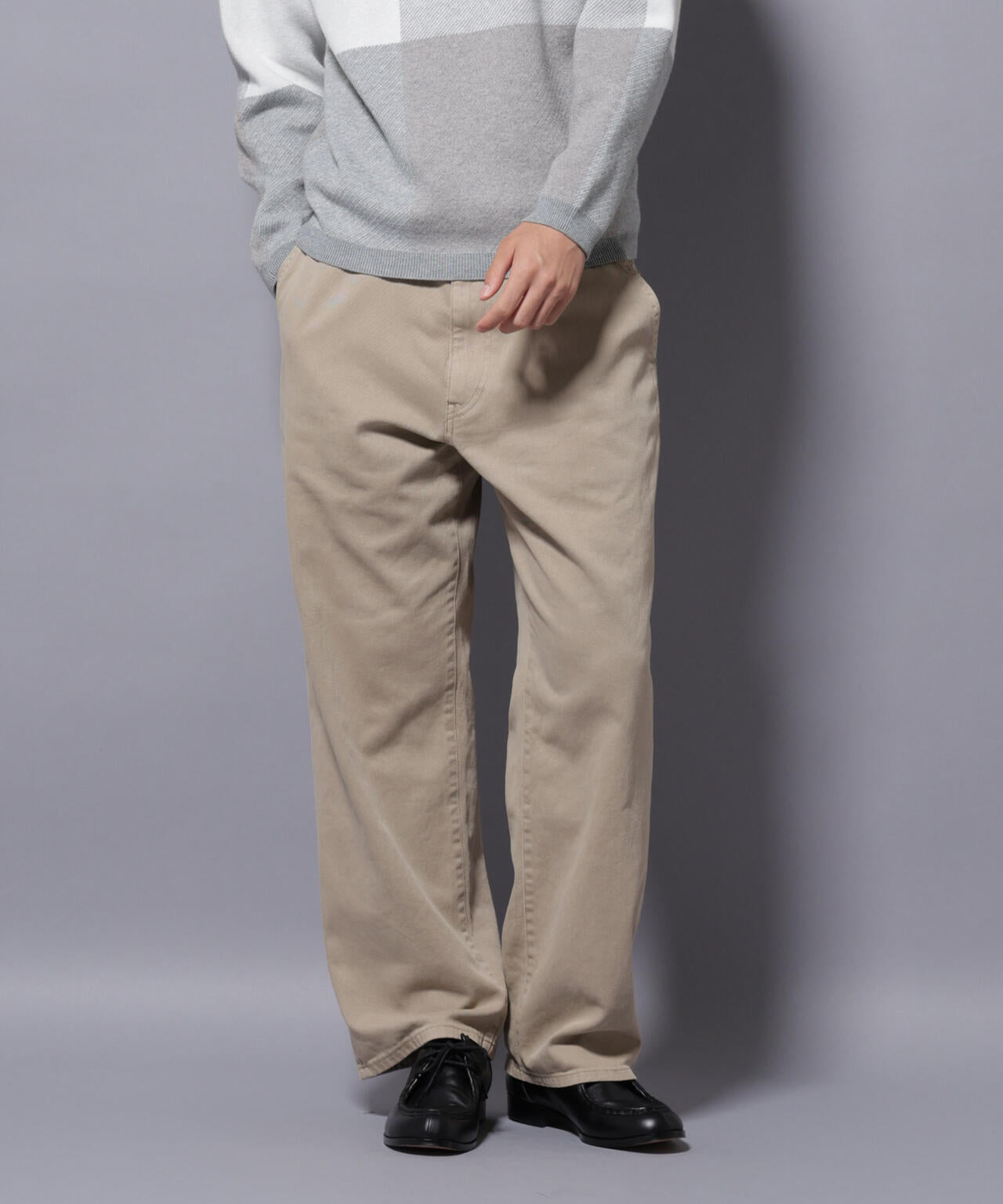 イージーバギーパンツ