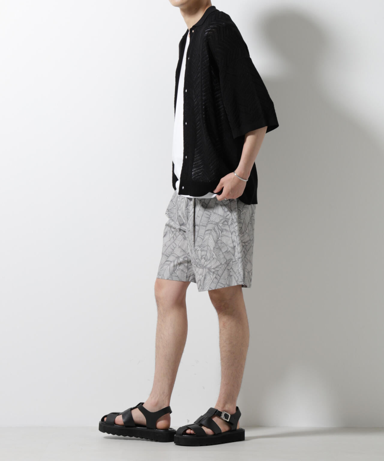 db293243-283a-5b43-a272-b93255669f46_Image