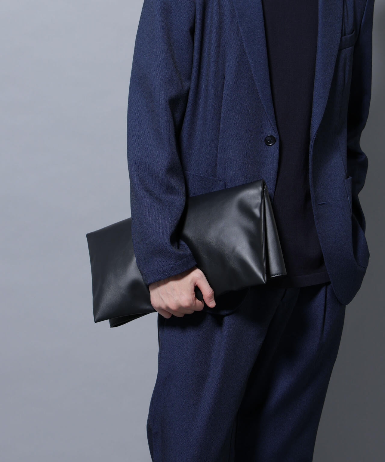 WEB限定/シンセティックレザー2WAYクラッチバッグ