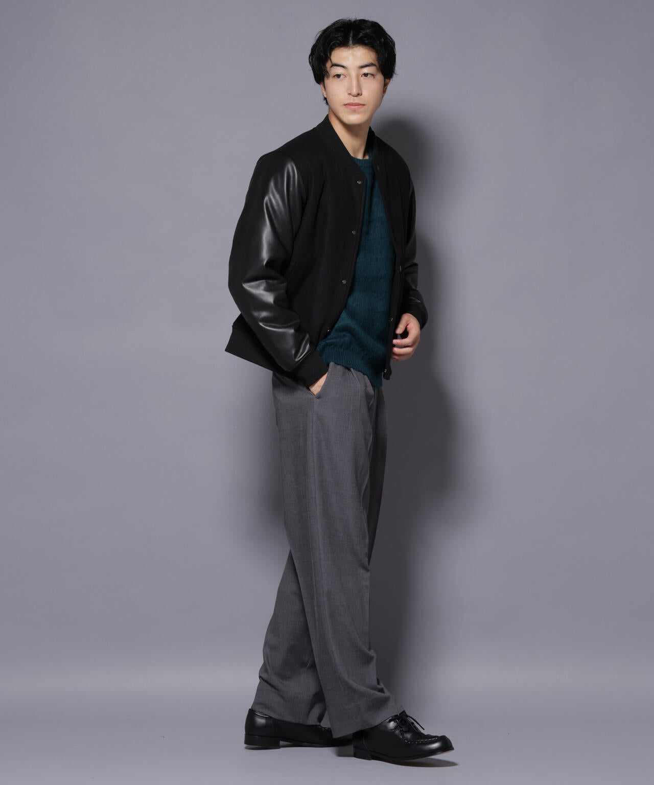 フェイクレザースタジャン