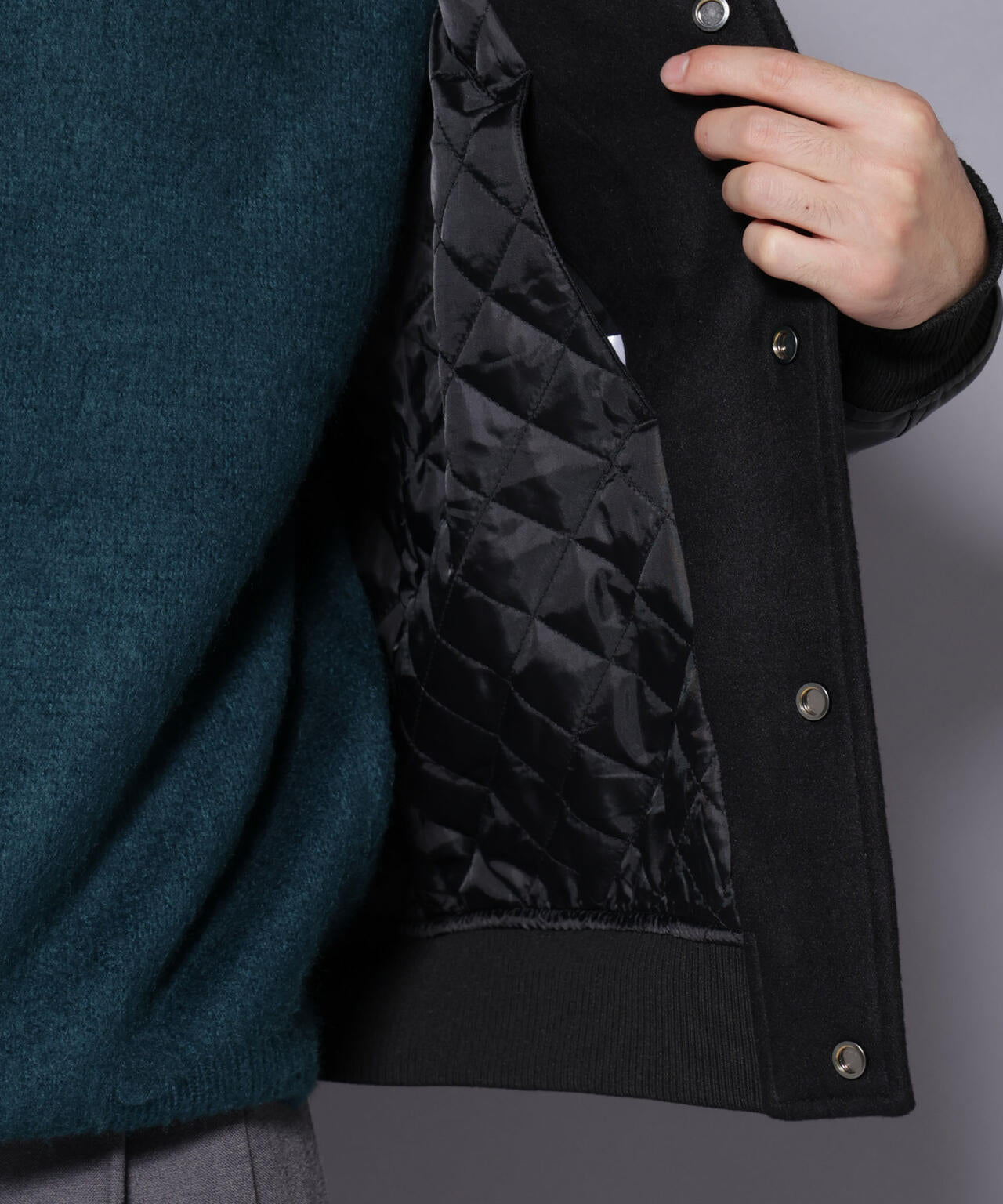 フェイクレザースタジャン