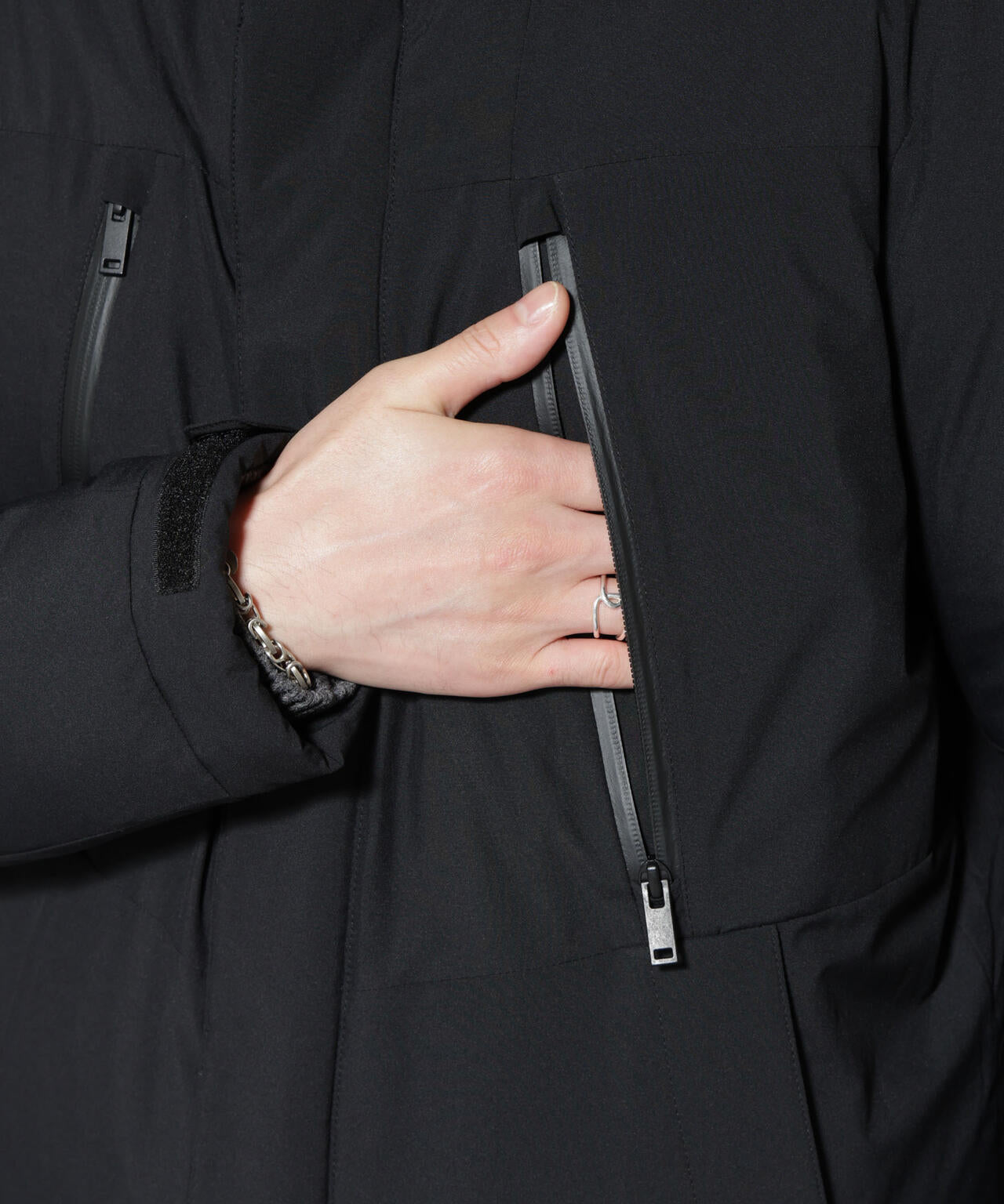 anewdown(R)フルダルマウンテンパーカー撥水ダウン