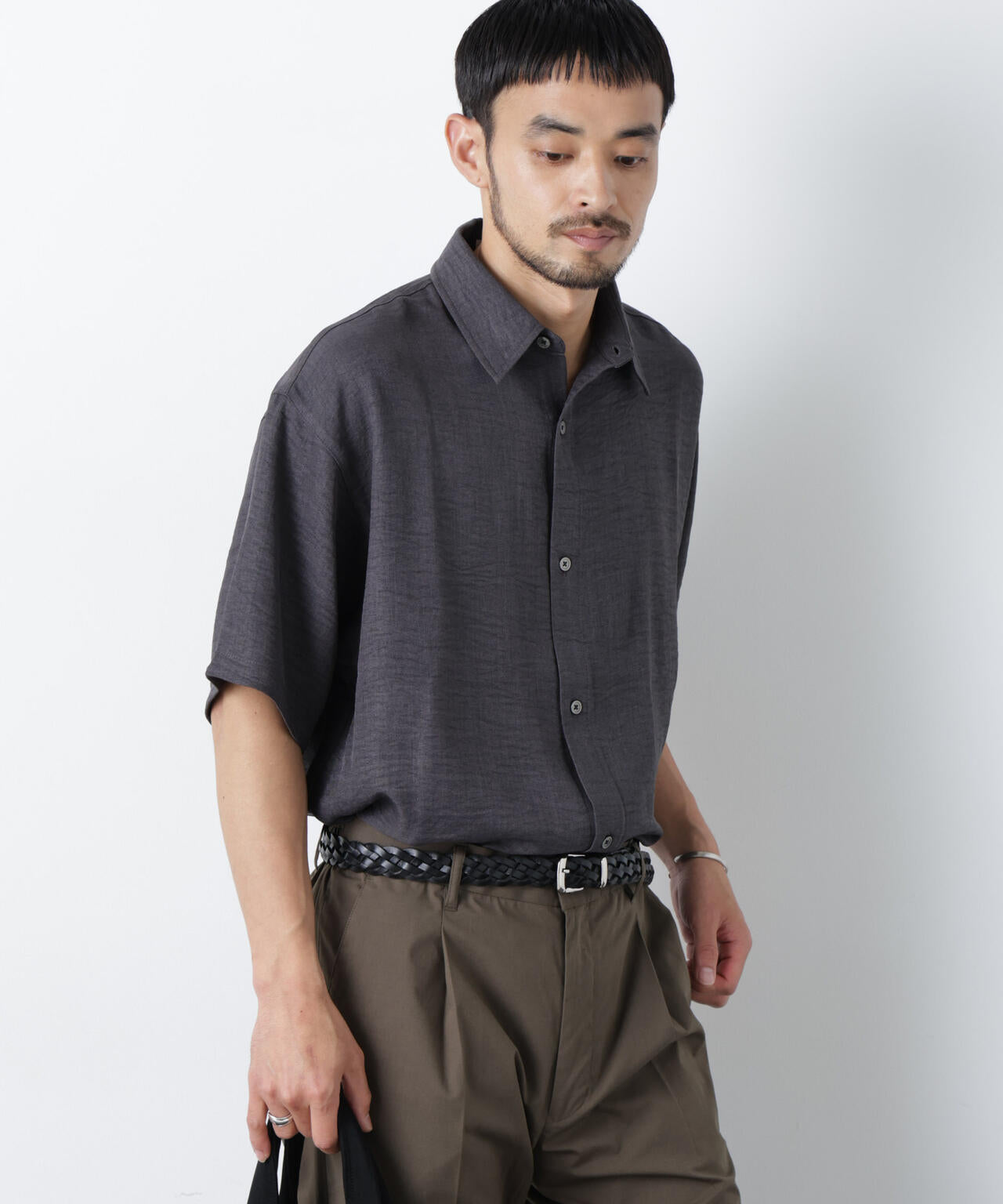 180cm B:89 W:70 H:91 着用サイズ:L