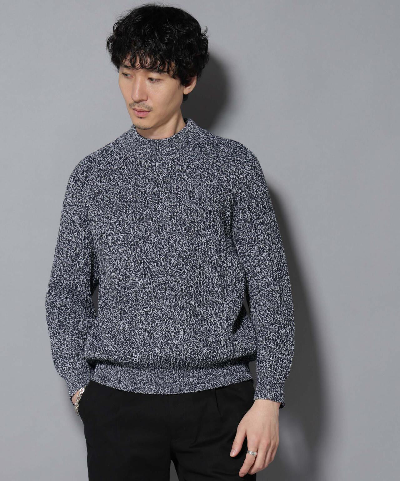 コットンMIXバルキーモックネックニット