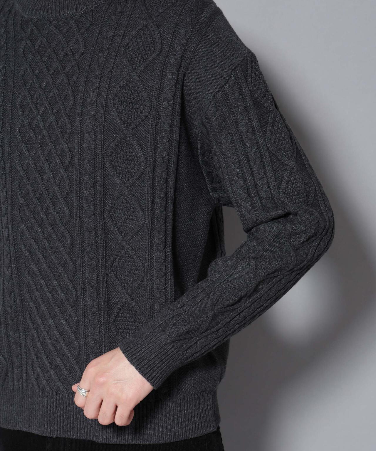 コットンMIXバルキーケーブルニット