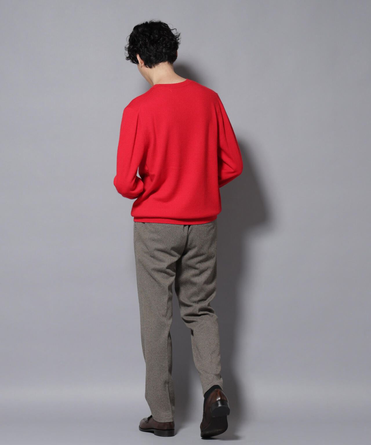 カシミヤミックスクルーネックニット