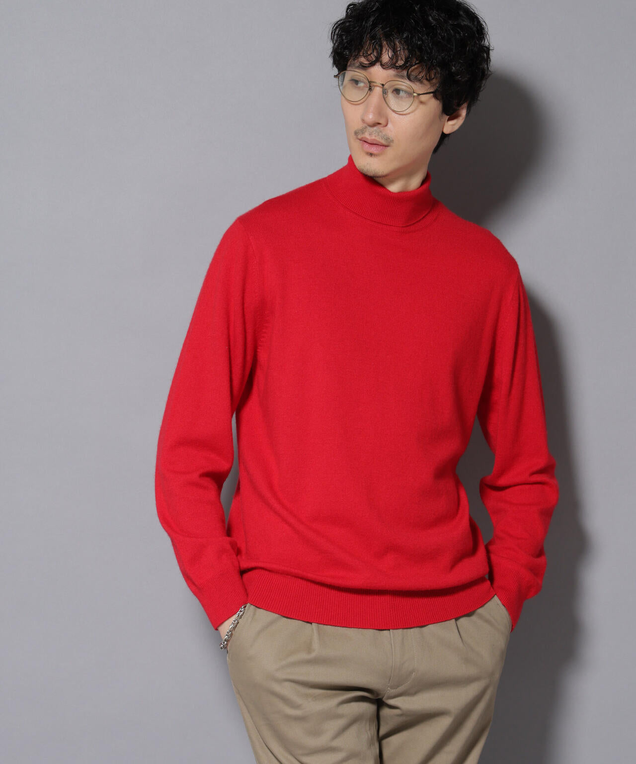 カシミヤミックスタートルネックニット