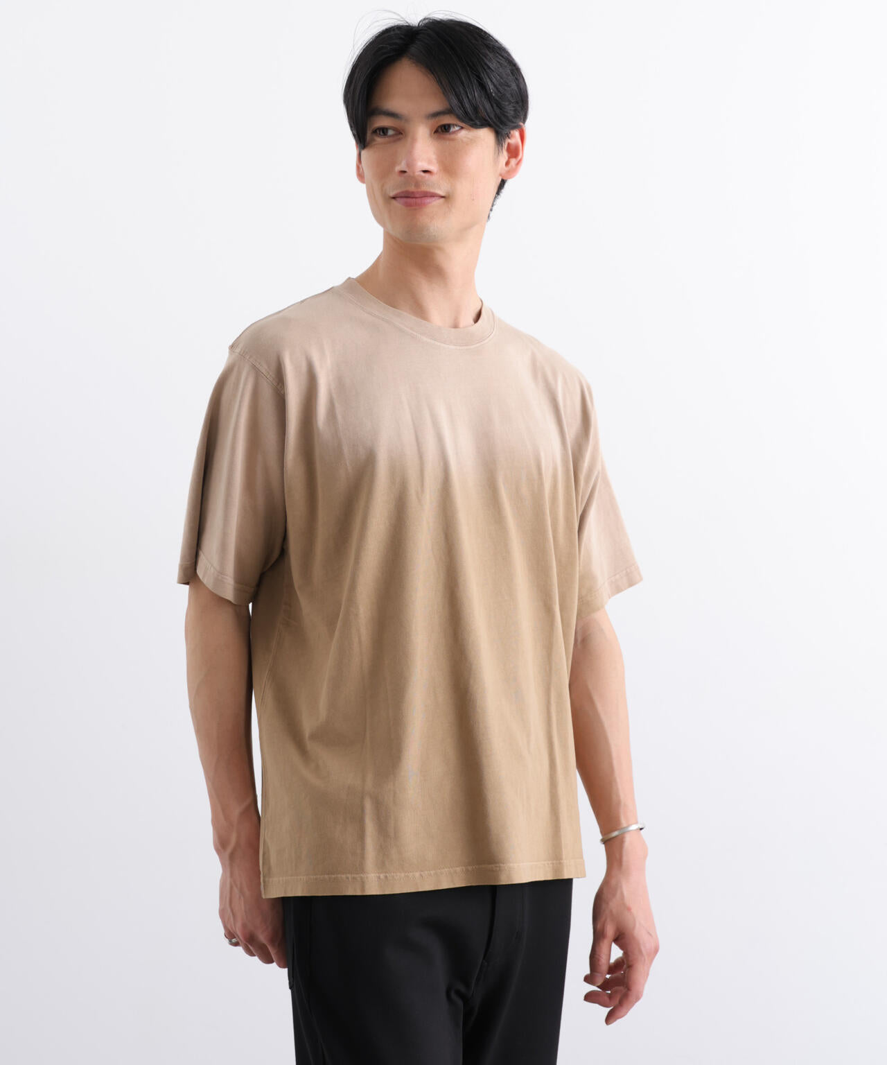 180cm B:88 W:75 H:92 着用サイズ:L