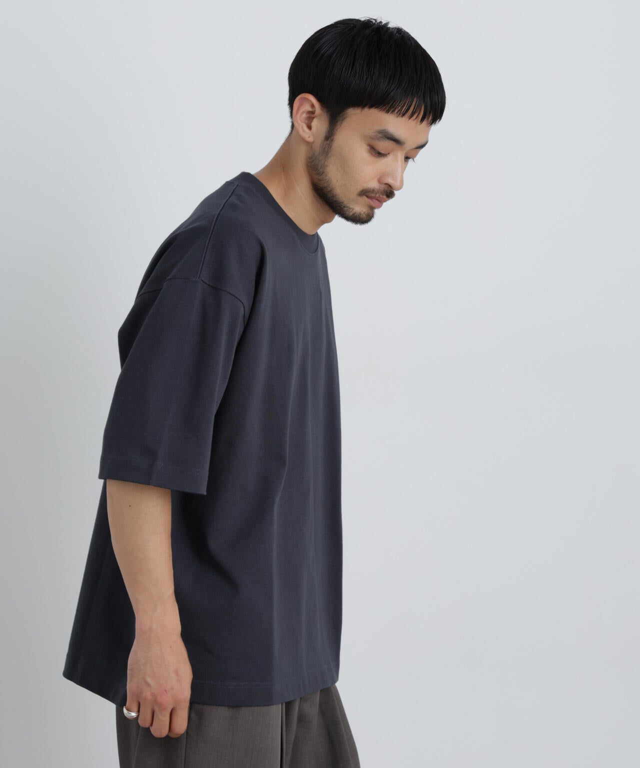 180cm B:88 W:75 H:92 着用サイズ:L