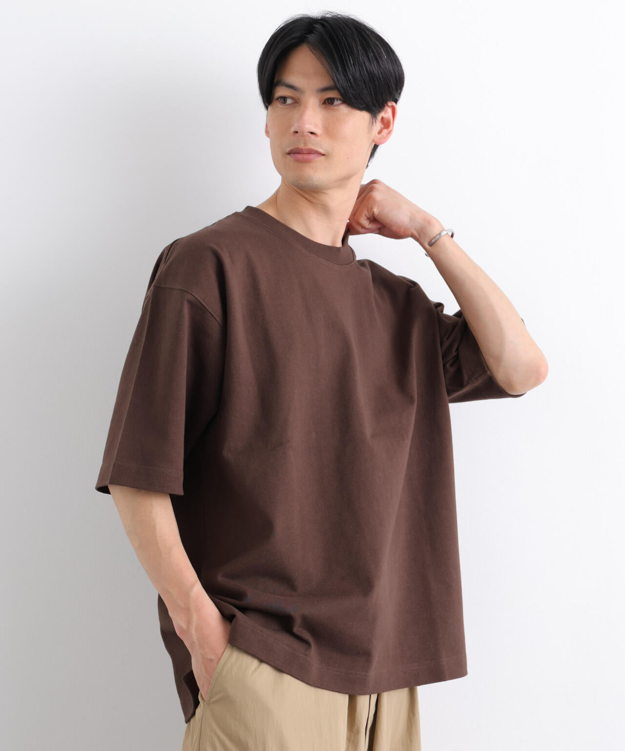 180cm B:88 W:75 H:92 着用サイズ:L