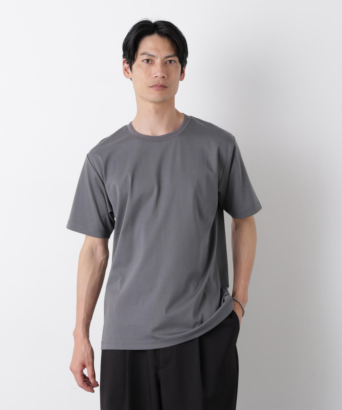 180cm B:88 W:75 H:92 着用サイズ:L