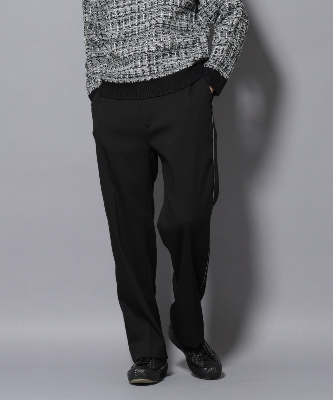 ウォーム側章ストレートスラックス