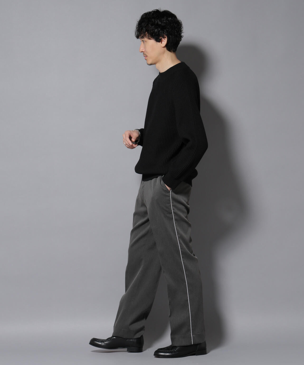 ウォーム側章ストレートスラックス