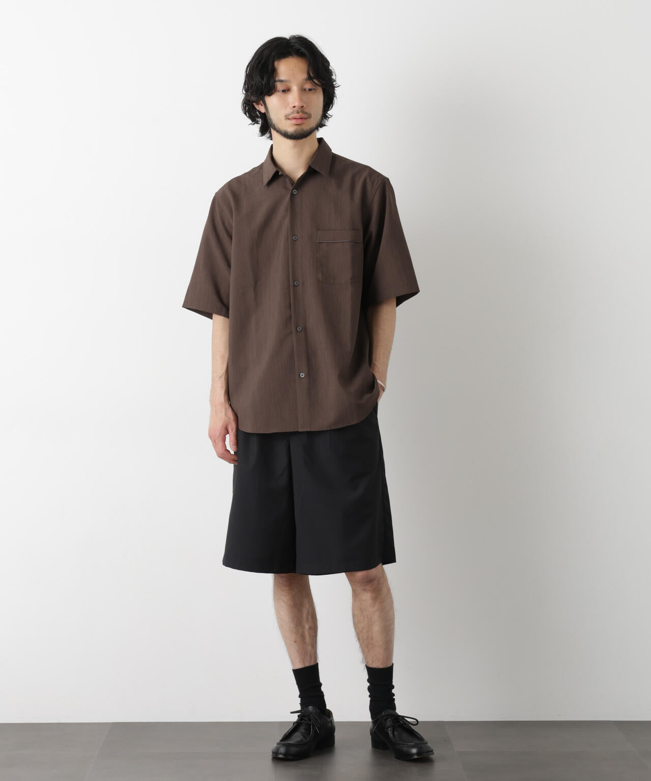 ビッグドレープ ショートパンツ