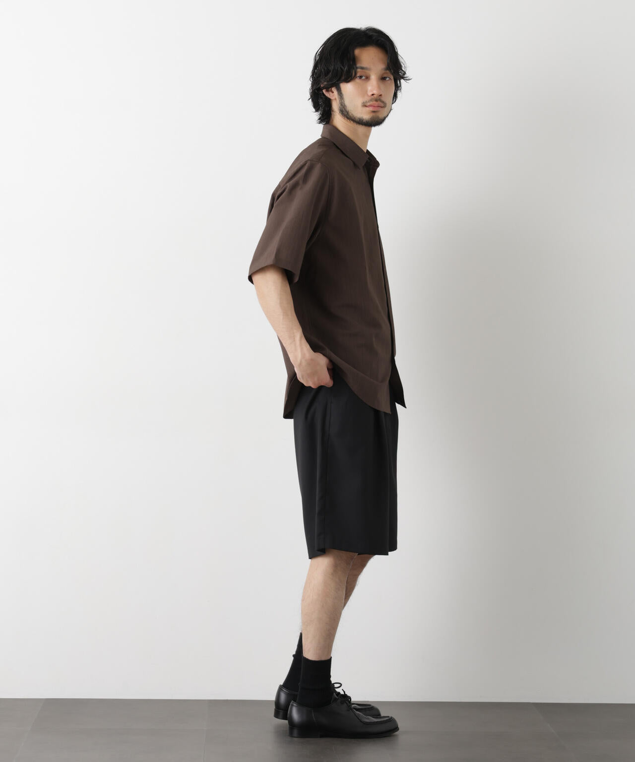 ビッグドレープ ショートパンツ