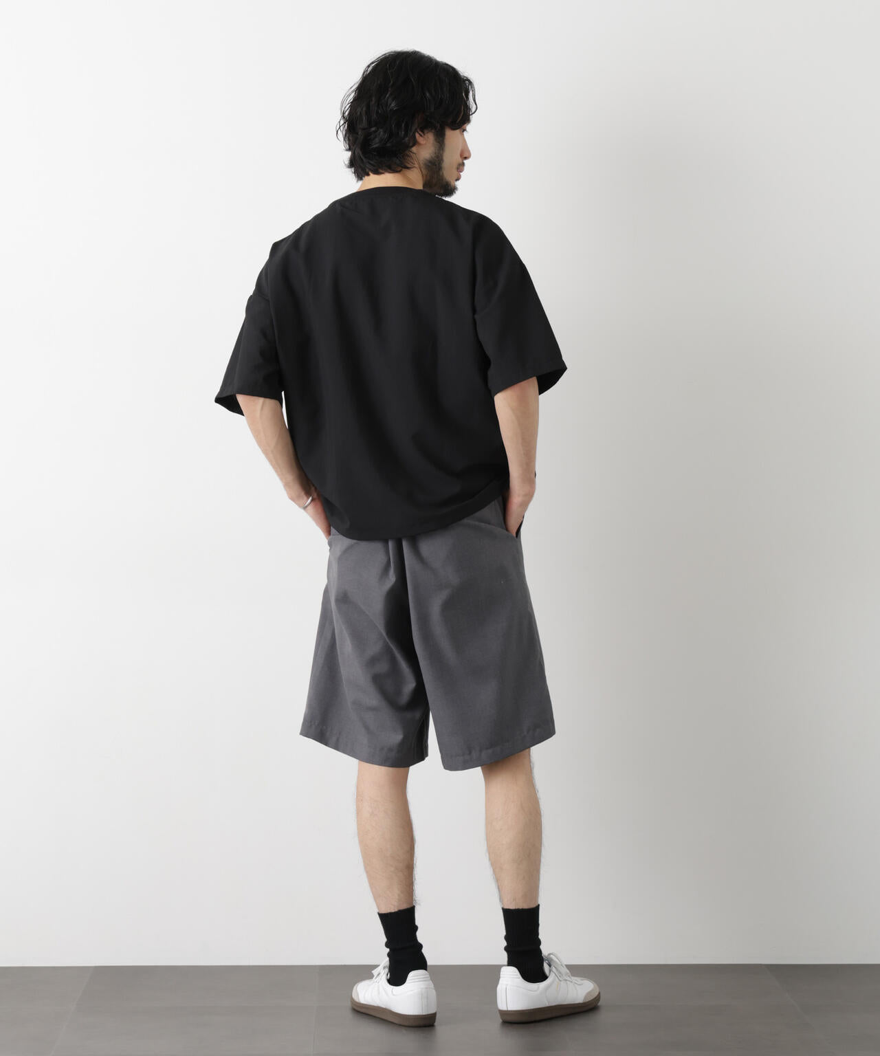 ビッグドレープ ショートパンツ