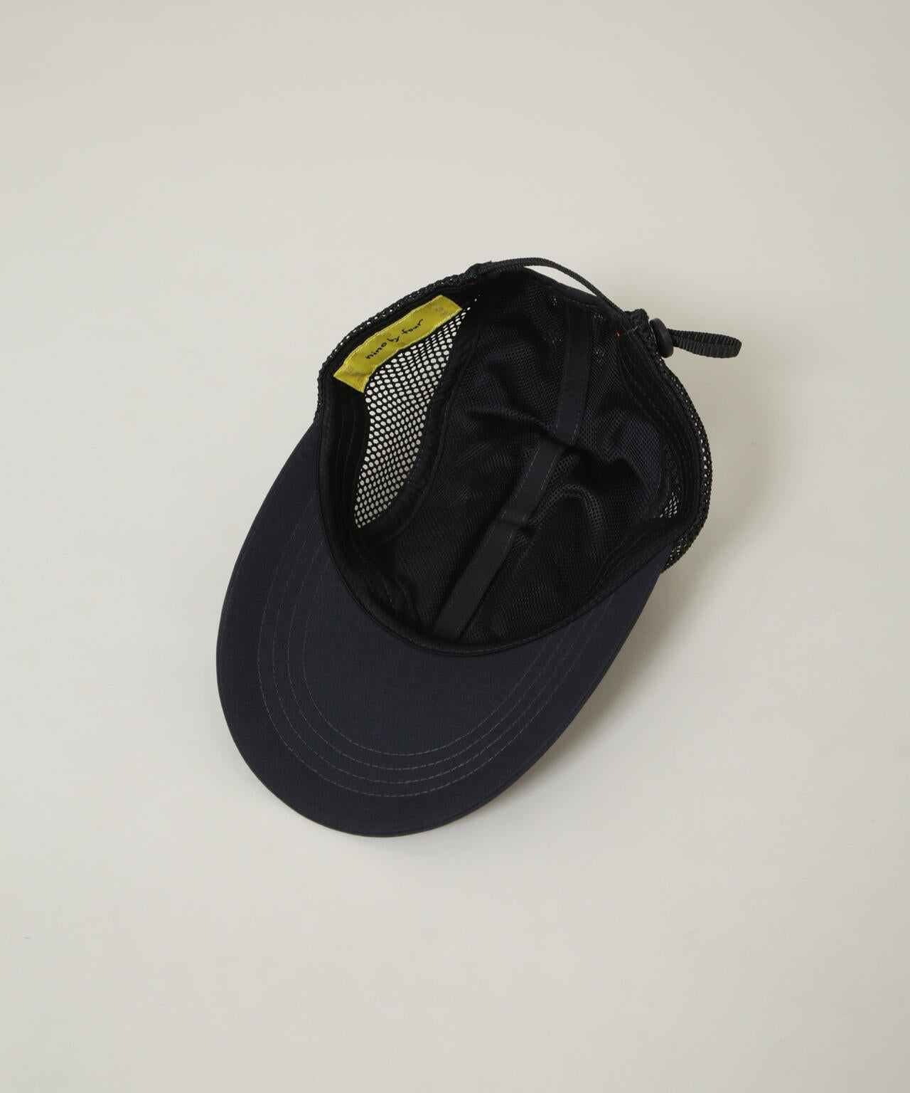 nine by four/94 WR NYLON & MESH 4P CAP