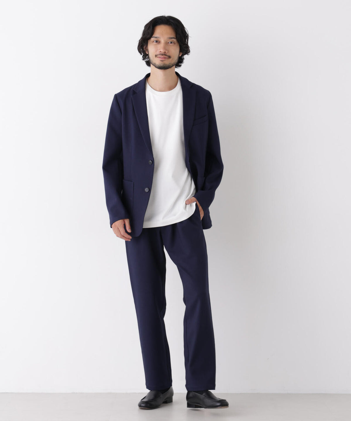 181cm B:75 W:73 H:90 着用サイズ:L
