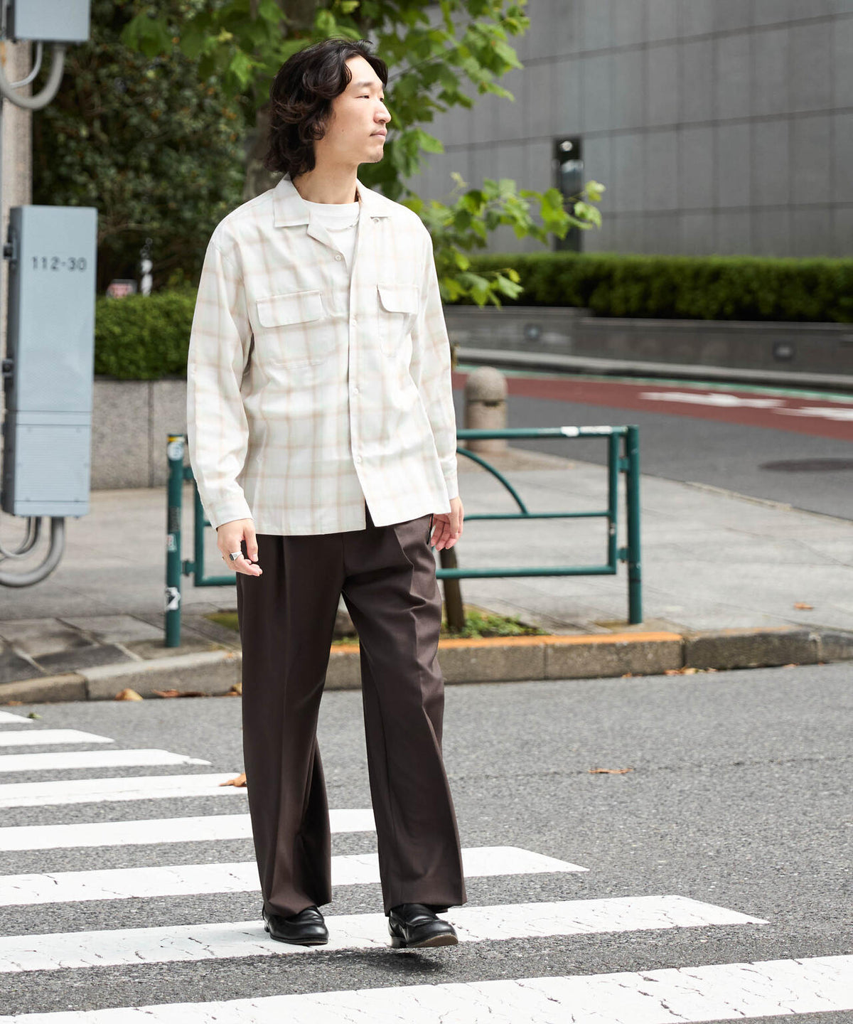 WEB限定/TRドレープオンブレーシャツ 長袖