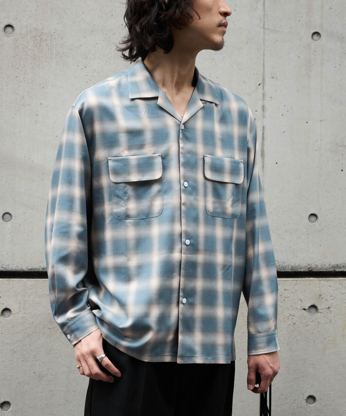 WEB限定/TRドレープオンブレーシャツ 長袖