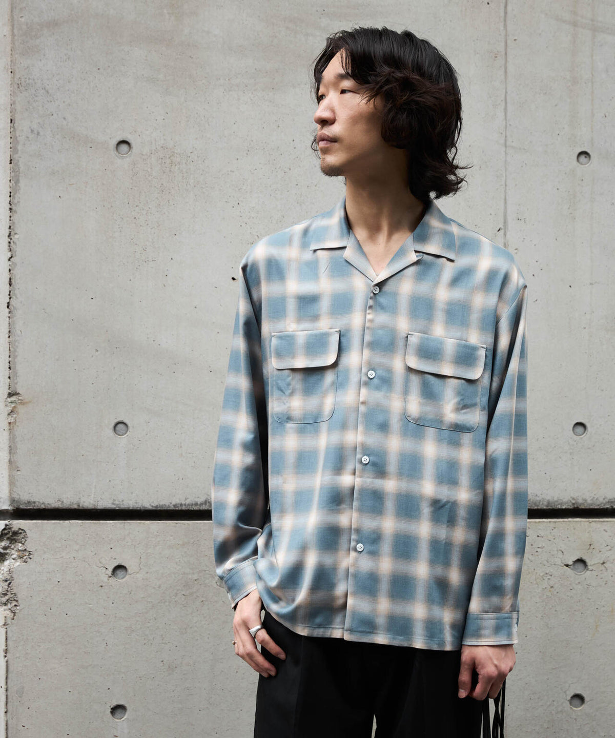 WEB限定/TRドレープオンブレーシャツ 長袖