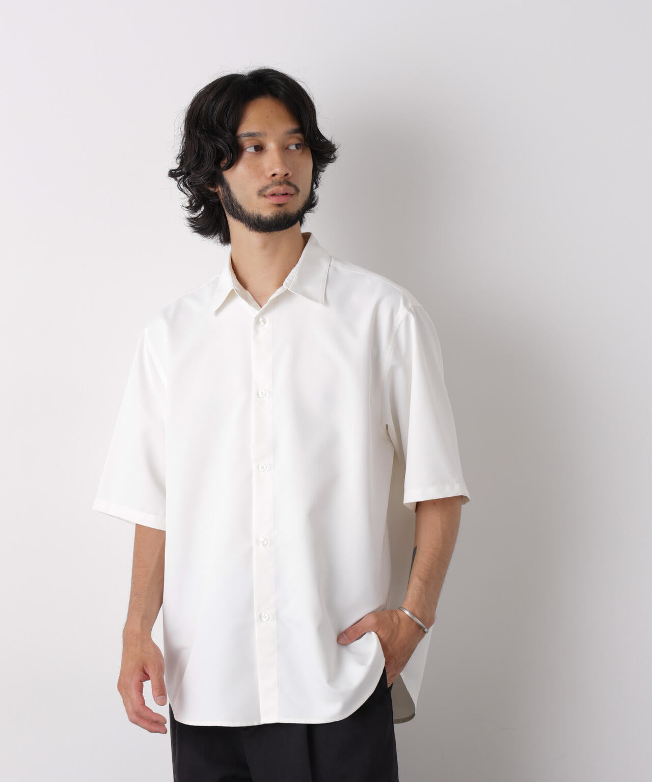 181cm B:75 W:73 H:90 着用サイズ:L