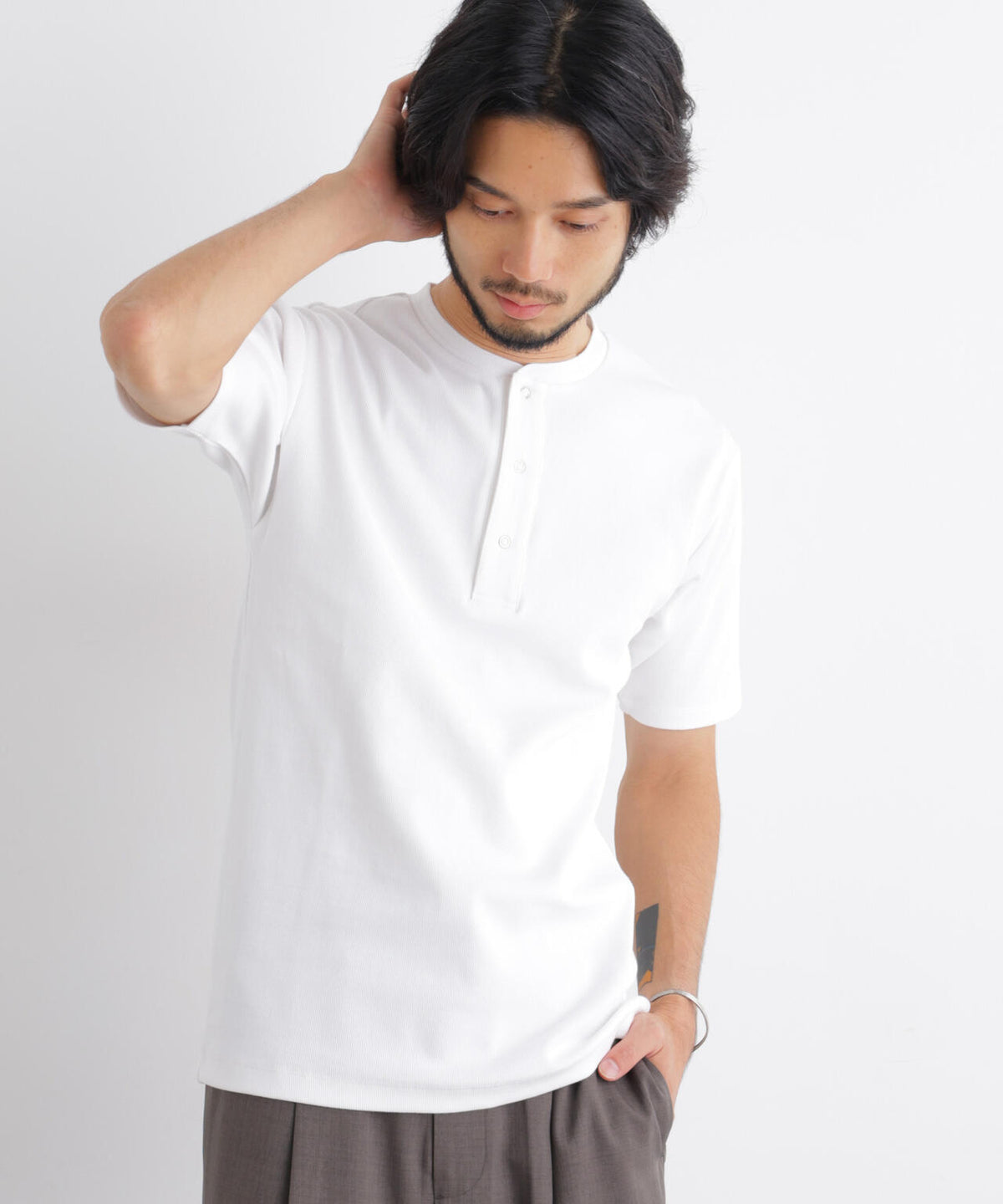 コンパクトヘンリーネックTシャツ 半袖