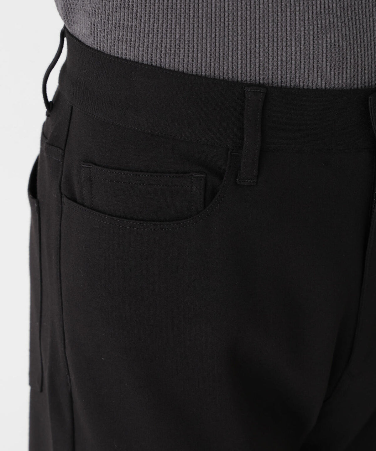 ストレッチ5Pテーパードパンツ