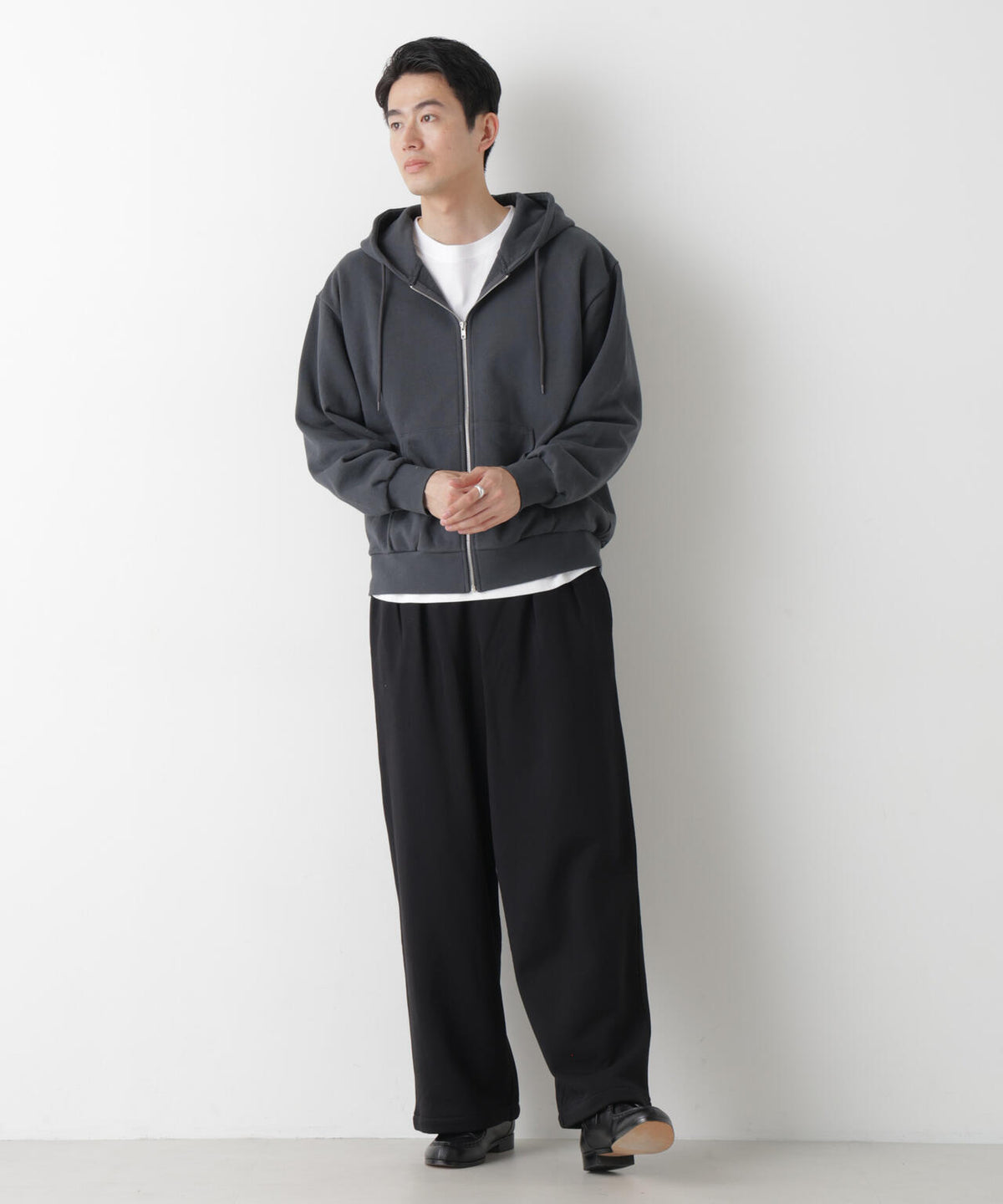WEB限定/2タックワイドスウェットパンツ