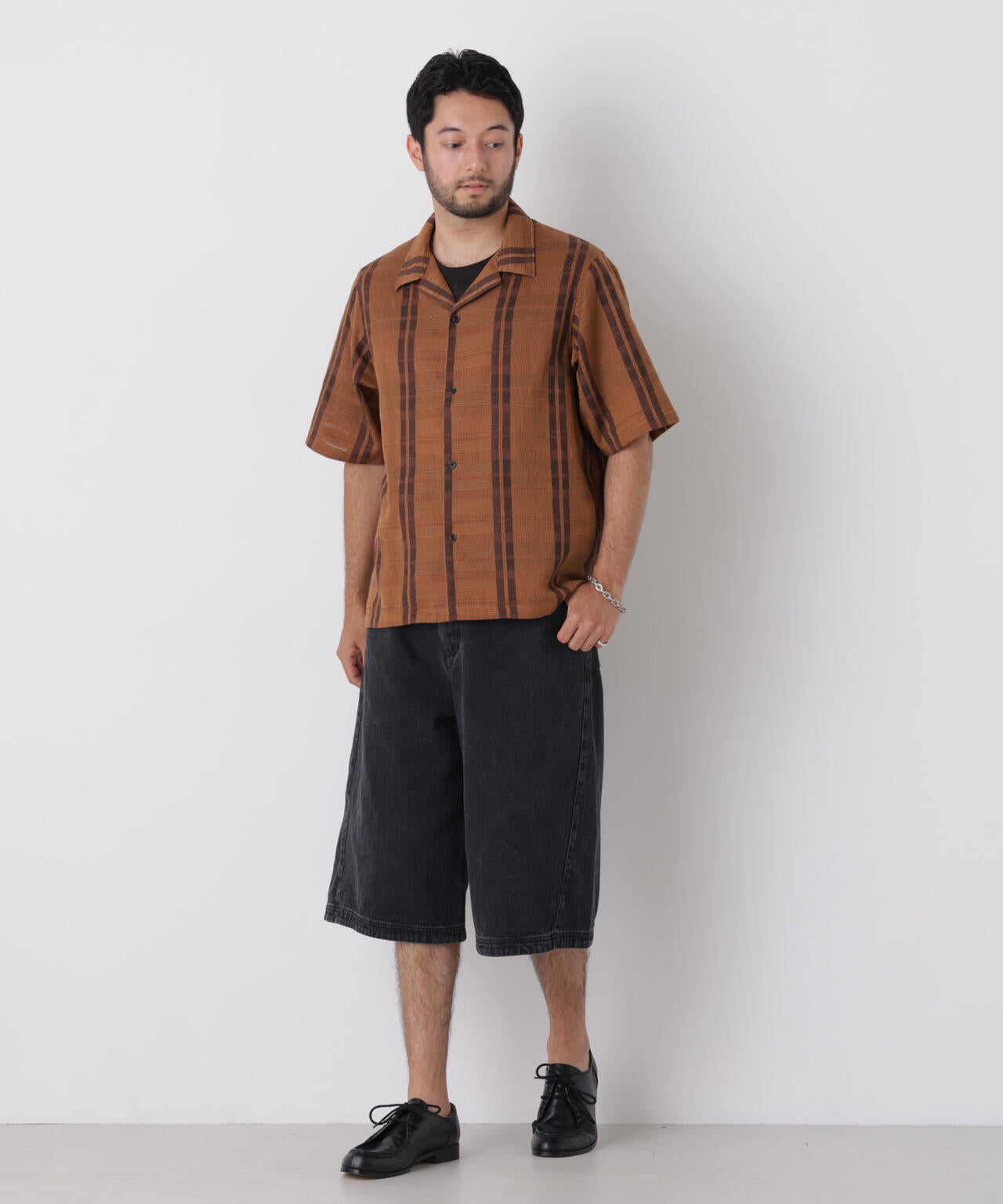 ワイドバギーショーツ