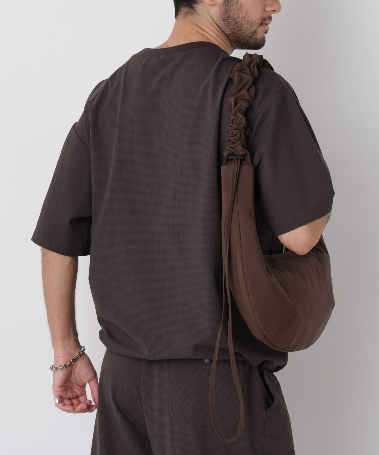 WEB限定/ラウンドショルダーバッグ