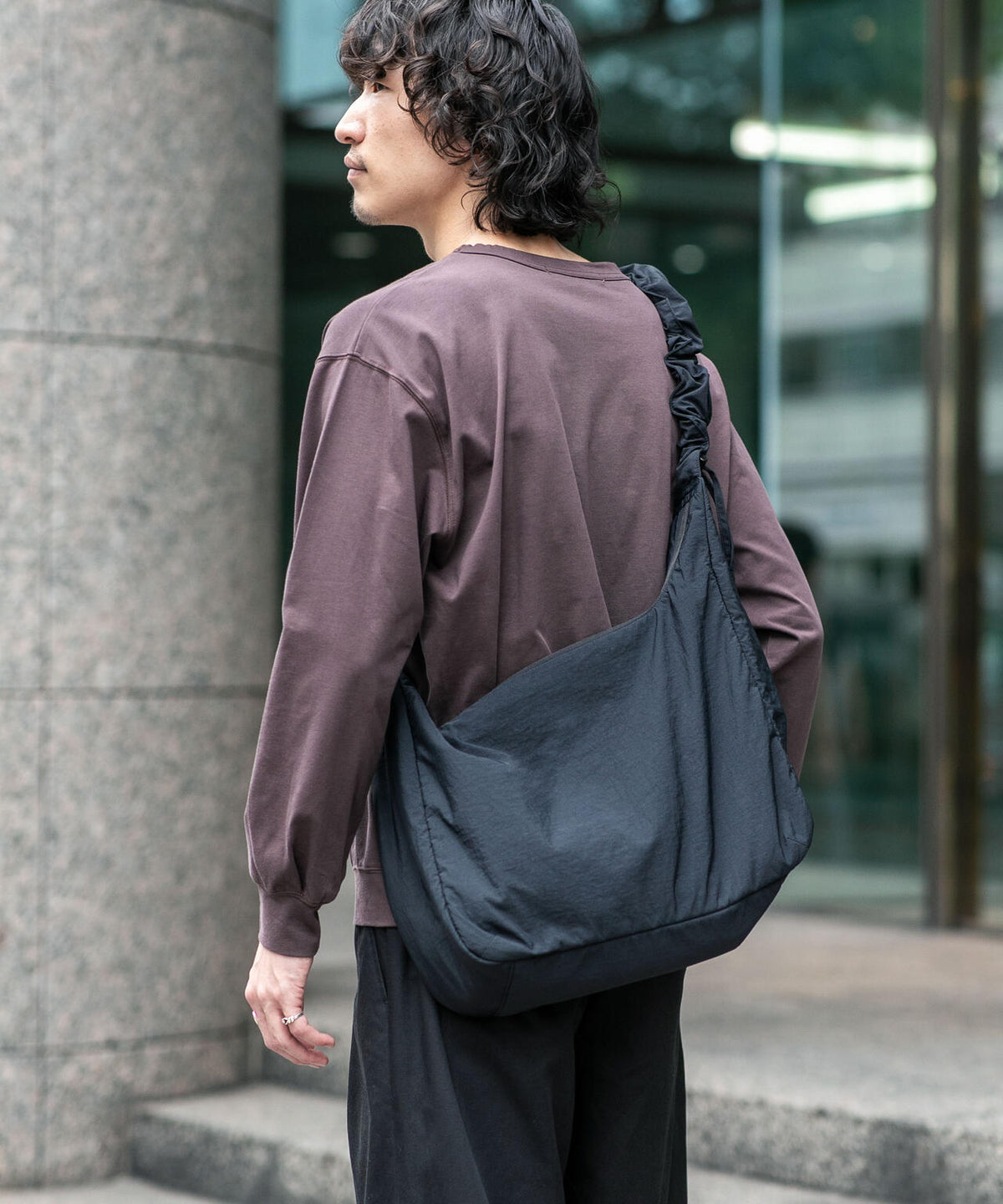 WEB限定/スクエアショルダーバッグ