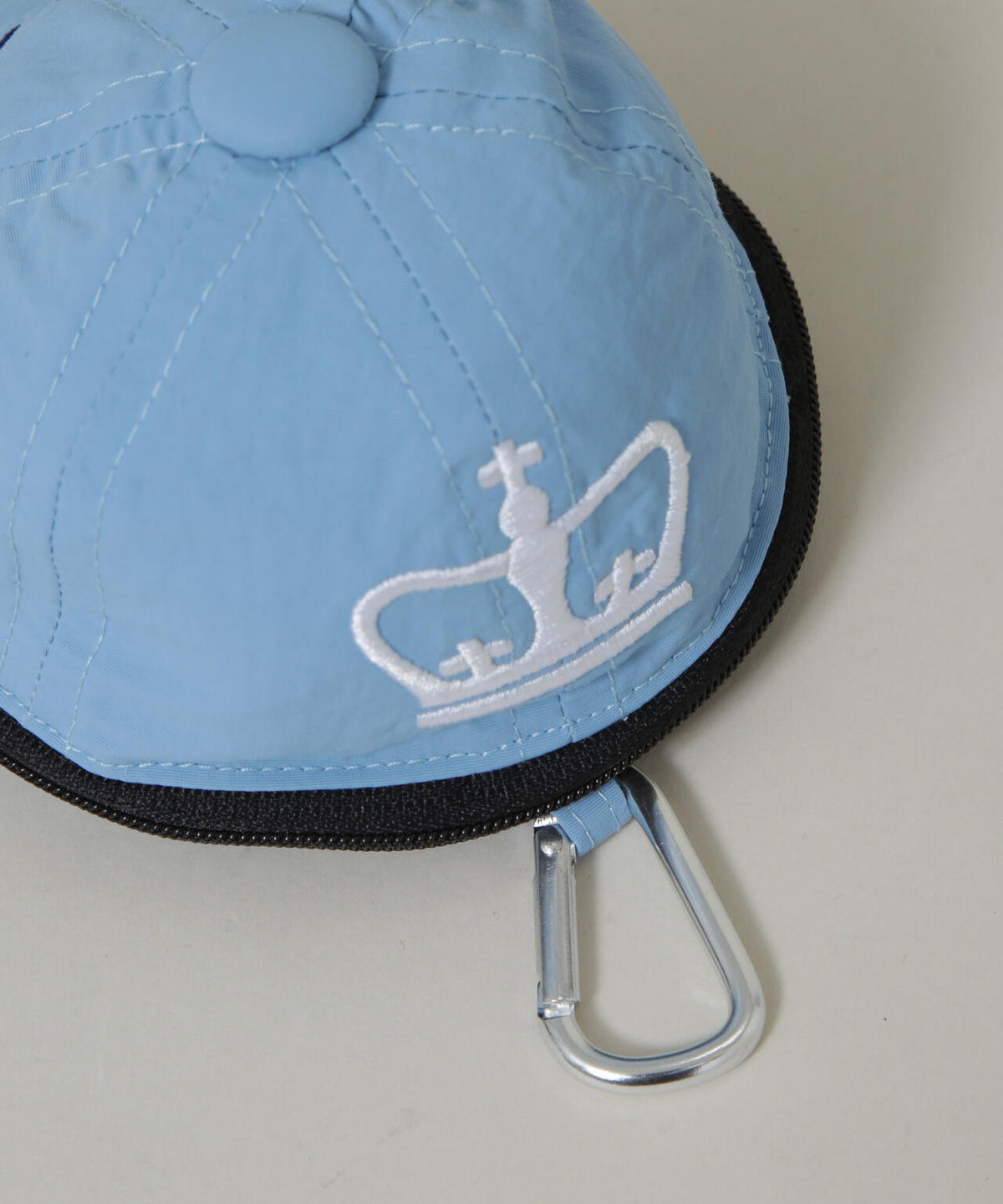 University/COLUMBIA CAP POACH