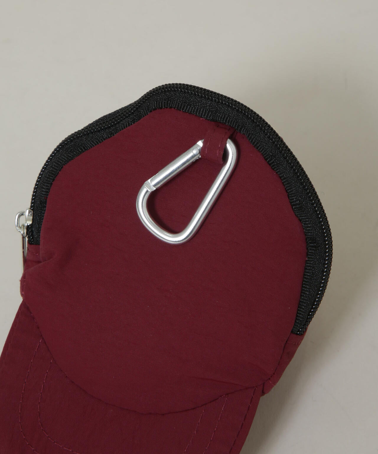 University/CORNELL CAP POACH