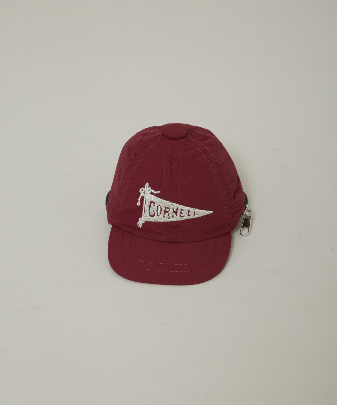 University/CORNELL CAP POACH