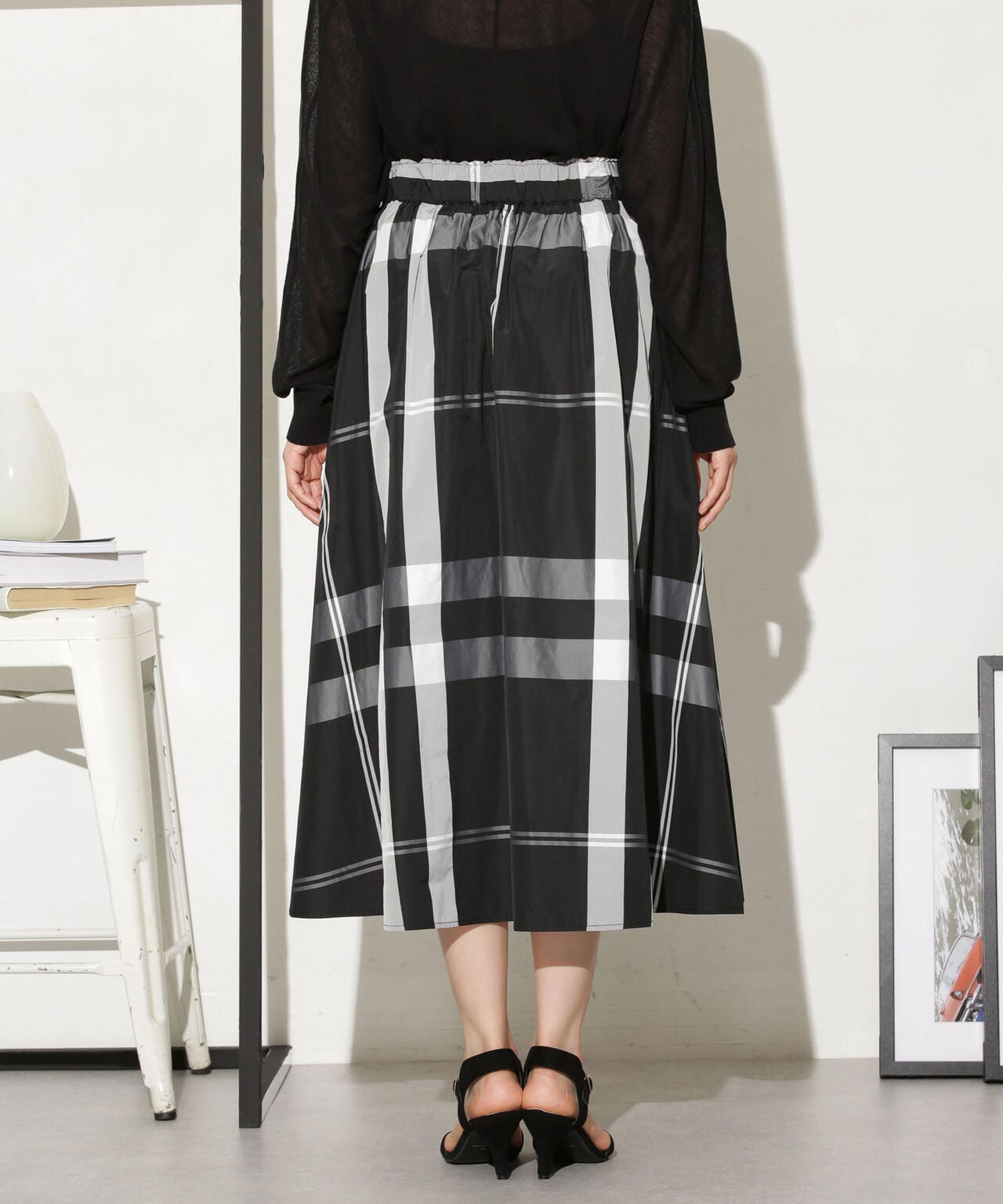 e5565b38-e038-5d3f-aaf8-a942a75cb4a4_Image