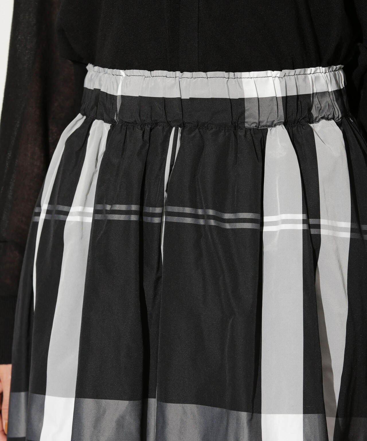 f7b501f5-6616-5e9b-9ecf-8b5d111eb32e_Image