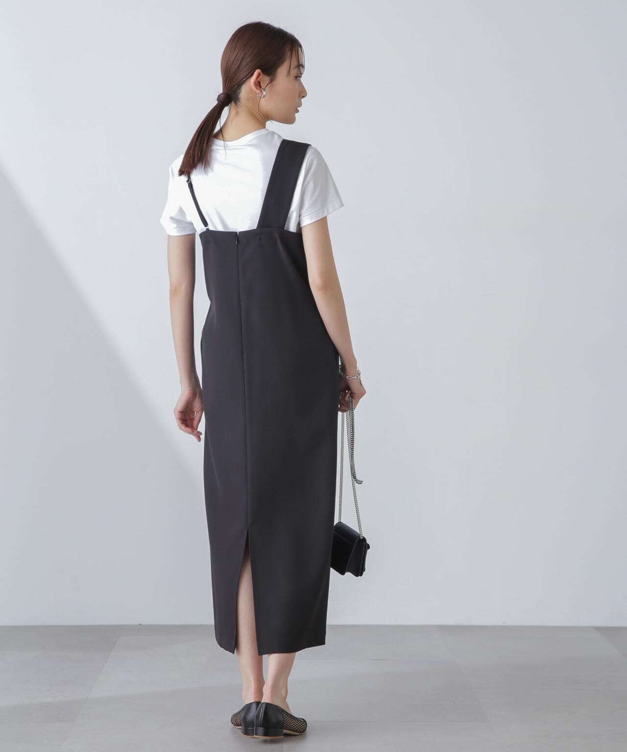 df60d5f6-b721-5a82-a187-1482dd520f72_Image