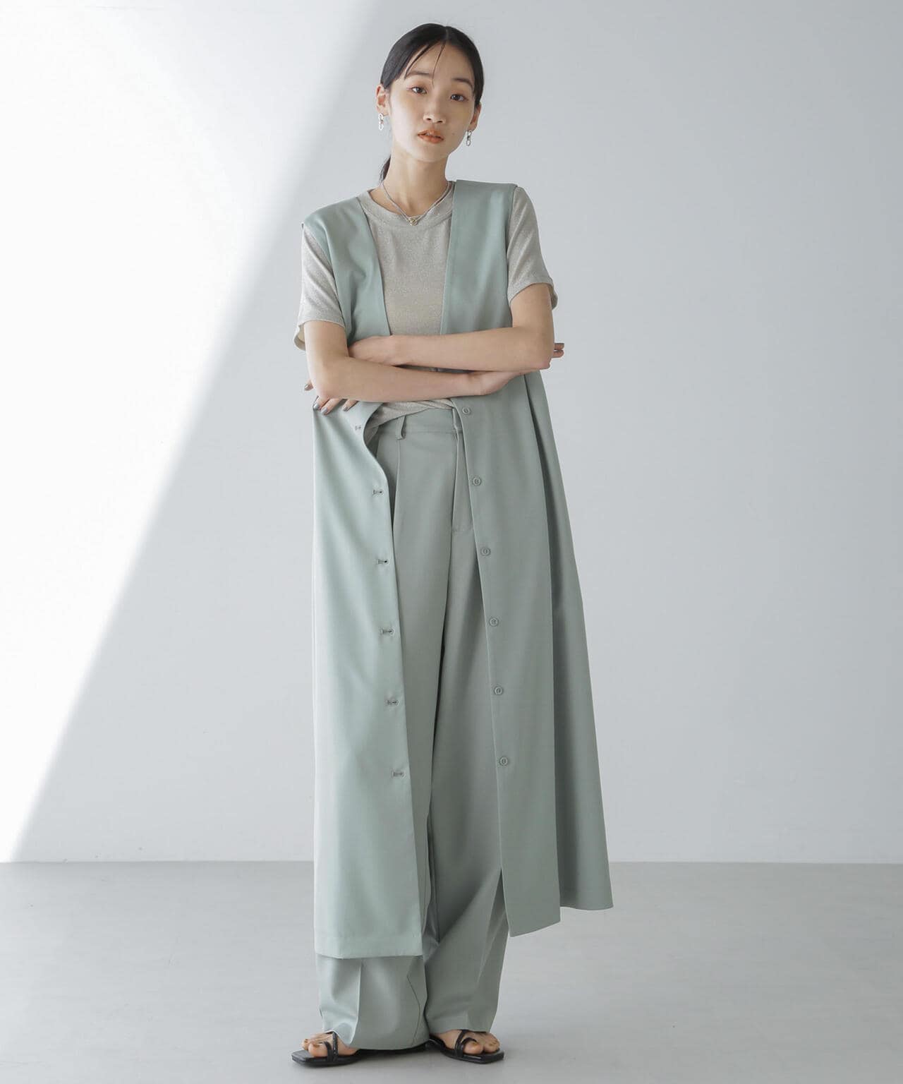 4ce0fb0a-7183-5cf8-8051-5526e3e38f0a_Image