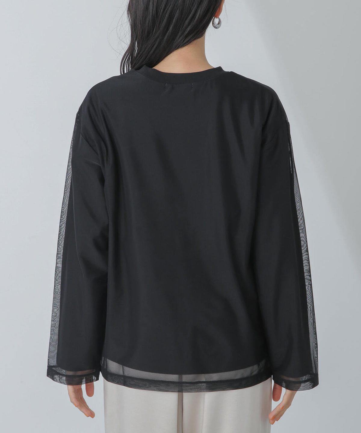 チュールレイヤードロングスリーブTシャツ