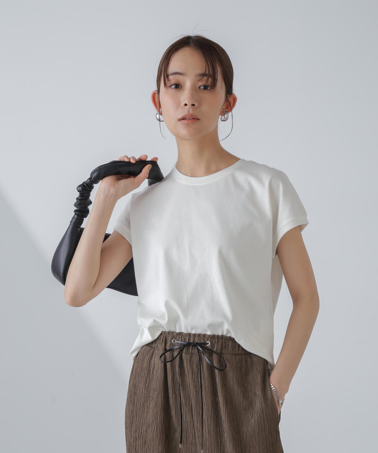 4df492f4-ca3b-51b9-a33b-36cdbb4a4252_Image