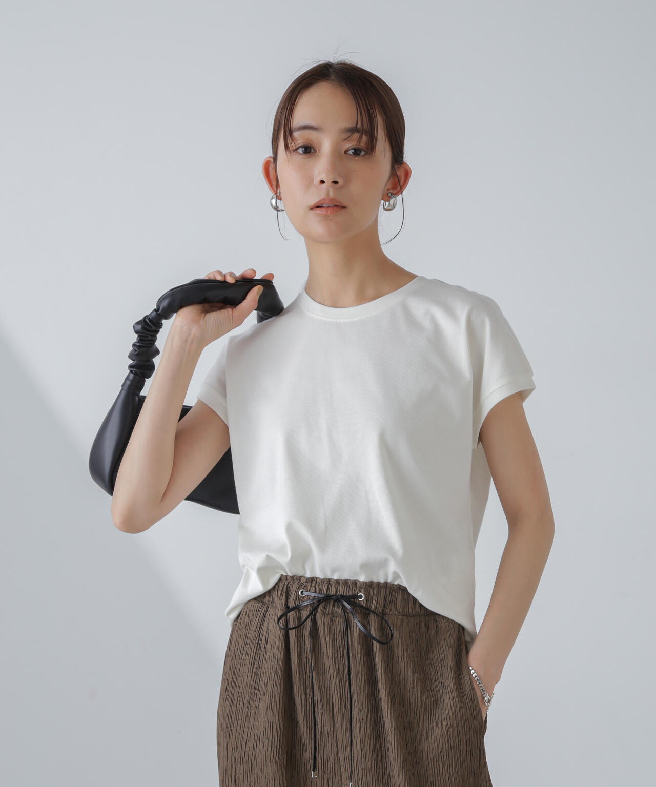 汗染み防止加工接触冷感フレンチスリーブTシャツ